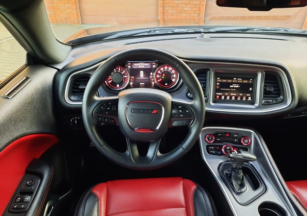 Dodge Challenger cena 135000 przebieg: 25993, rok produkcji 2019 z Jedlicze małe 742